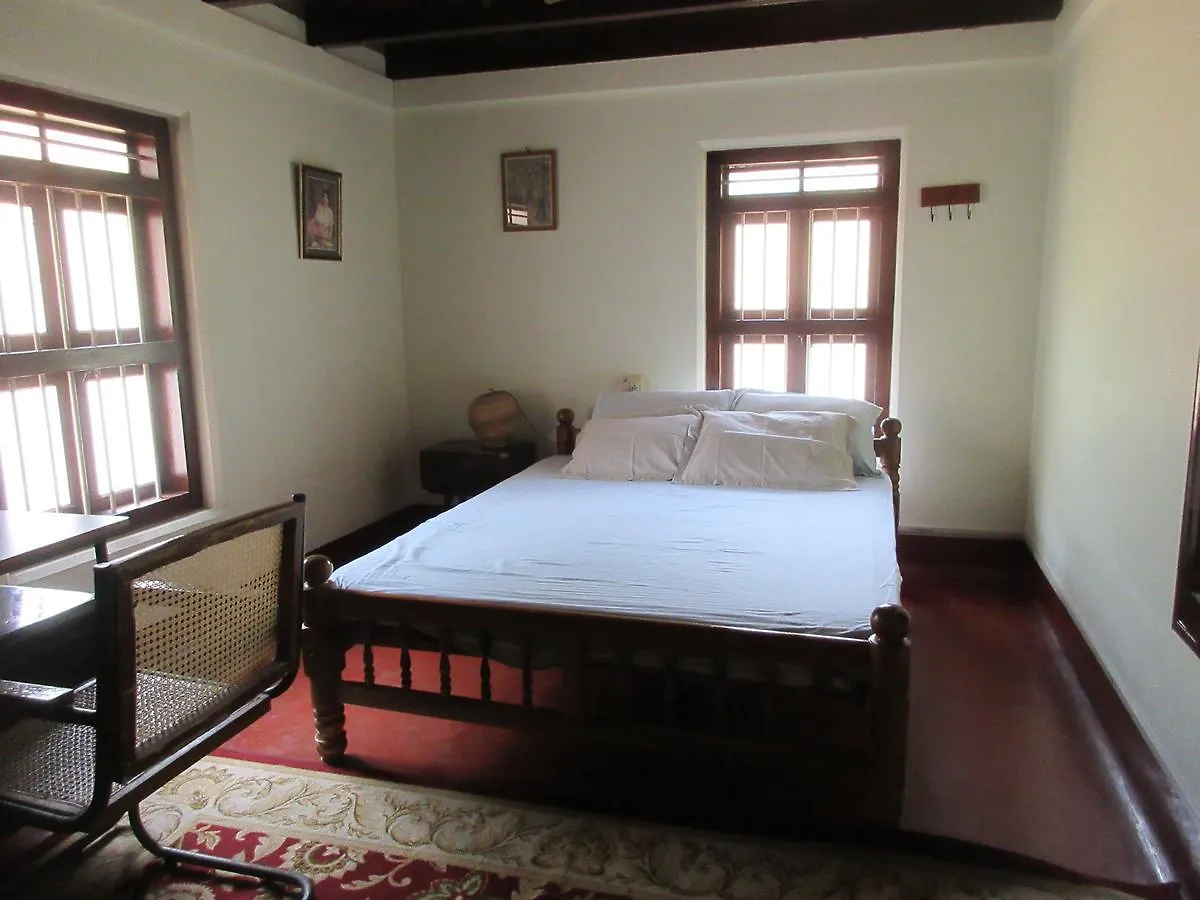Thalathoor Heritage Bed and Breakfast Kalanadu